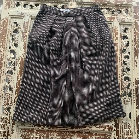 Giorgio Armani Skirt - Picture 7 of 7